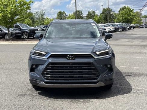 Used 2026 Toyota Grand Highlander AWD image 6