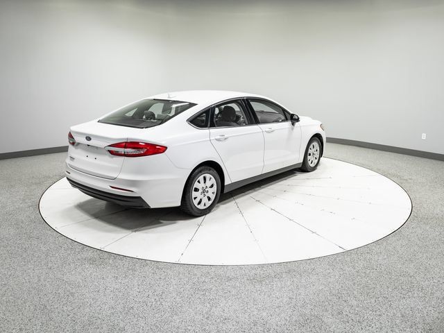 Used 2020 Ford Fusion S FWD image 26