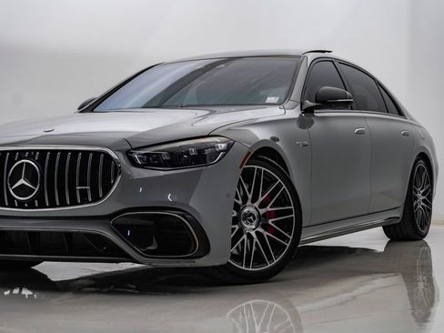 Used 2024 Mercedes-Benz S 63 AMG S image 2