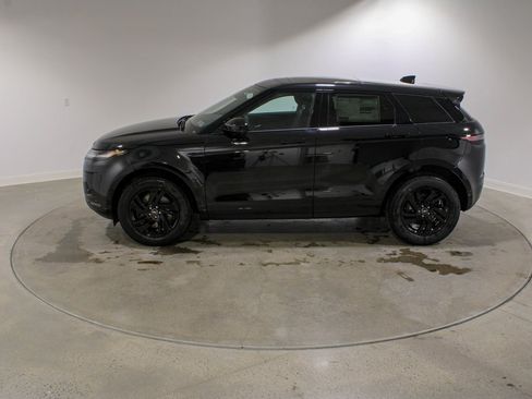 New 2026 Land Rover Range Rover Evoque S image 2