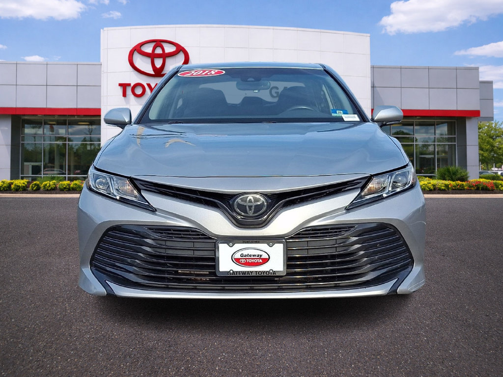 Certified 2018 Toyota Camry LE w/ Convenience Package FWD image 2