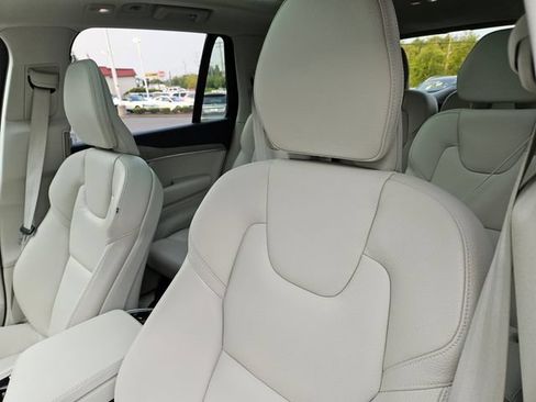 Certified 2024 Volvo XC90 T8 Plus w/ Protection Package Premier AWD/4WD image 20