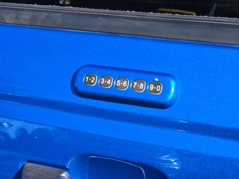 Used 2022 Ford Bronco Raptor w/ Interior Carbon Fiber Pack 6 image 11