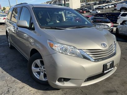 Used 2015 Toyota Sienna LE