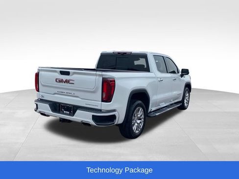 Used 2021 GMC Sierra 1500 Denali w/ Technology Package AWD/4WD image 3