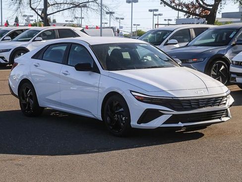 New 2026 Hyundai Elantra Sport image 6