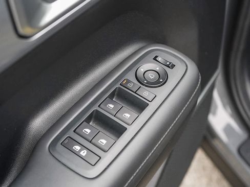 Used 2024 Hyundai Santa Fe Limited image 17