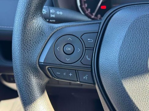 Used 2023 Toyota RAV4 XLE image 22