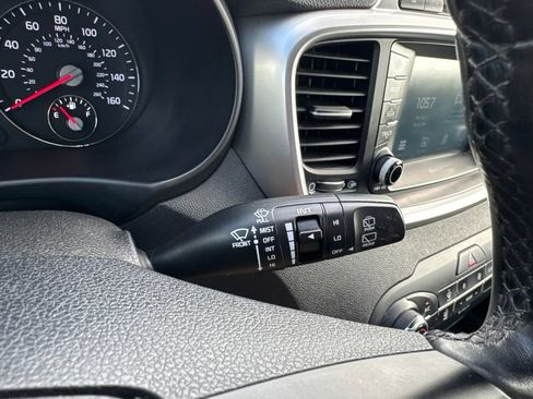 Used 2018 Kia Sorento AWD image 14