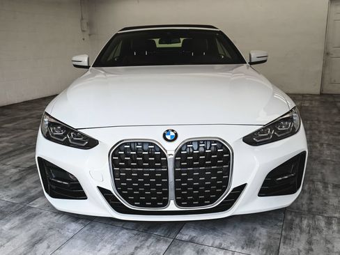 Used 2023 BMW 430i xDrive Convertible w/ M Sport Package AWD/4WD image 2