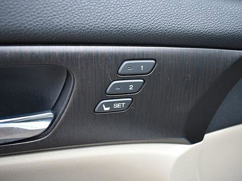 Used 2015 Honda Accord EX-L image 13