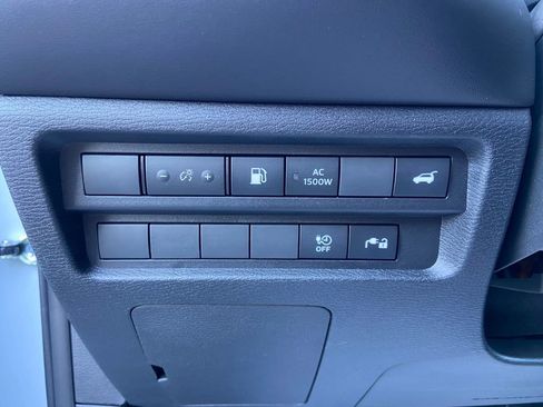 New 2025 Mitsubishi Outlander SEL Black Edition image 33