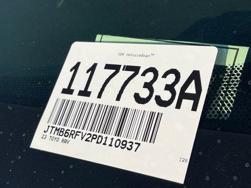 Used 2023 Toyota RAV4 XLE Premium AWD/4WD image 14