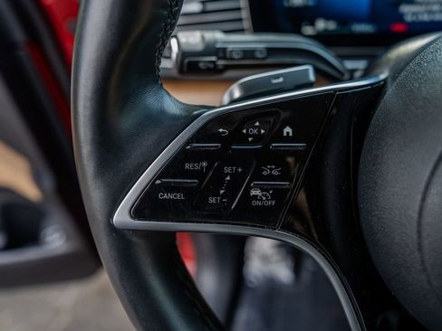 Used 2024 Mercedes-Benz GLE 350 4MATIC image 5