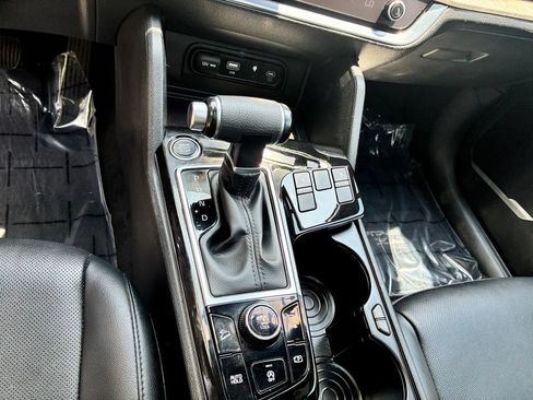 Used 2023 Kia Sportage X-Line w/ X-Line Premium Package AWD/4WD image 18