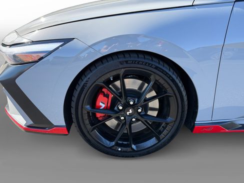 Certified 2025 Hyundai Elantra N FWD image 9