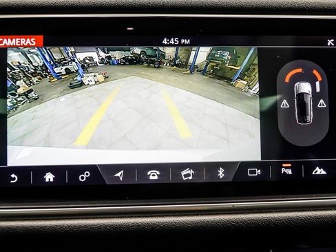 Used 2020 Land Rover Range Rover Sport HSE image 30