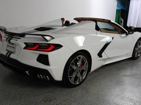 Used 2022 Chevrolet Corvette Stingray Premium Conv w/ Z51 Performance Package RWD image 13