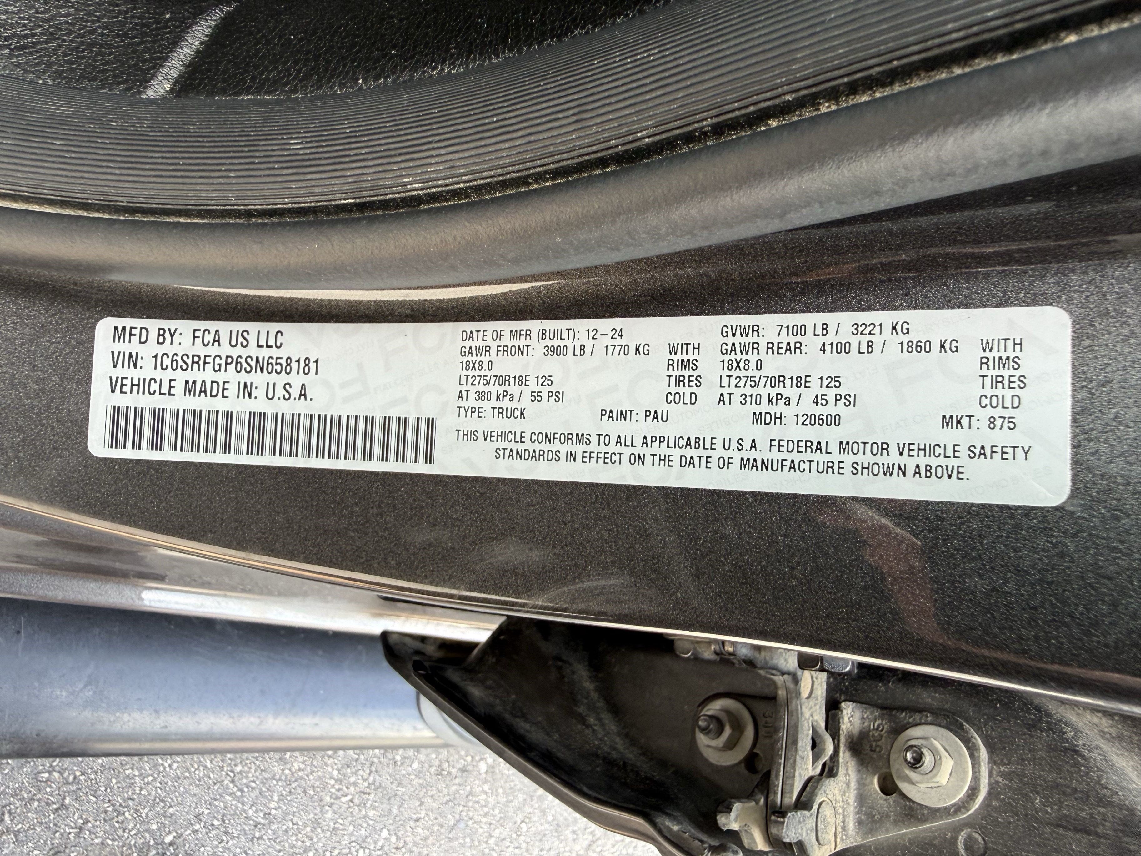 Used 2025 RAM 1500 Warlock AWD/4WD image 34