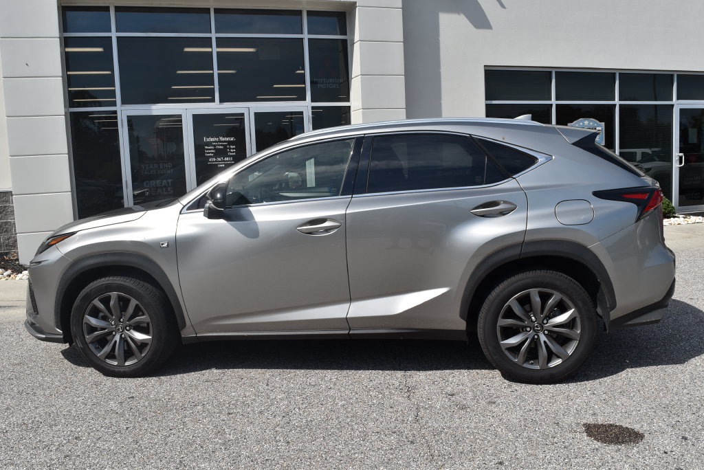 Used 2018 Lexus NX 300 F Sport w/ Accessory Package 2 FWD image 4