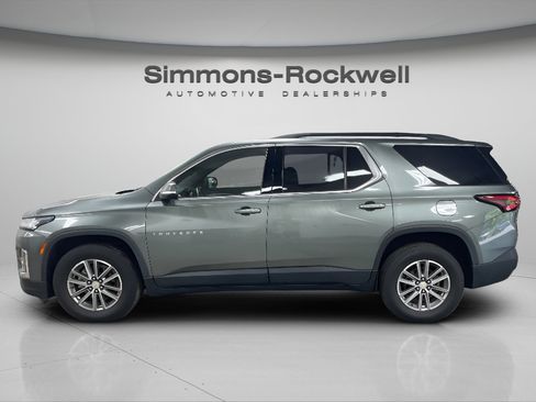 Used 2022 Chevrolet Traverse LT AWD/4WD image 2