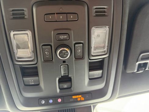 Certified 2023 GMC Yukon XL Denali Ultimate w/ LPO, Floor Liner Package image 39