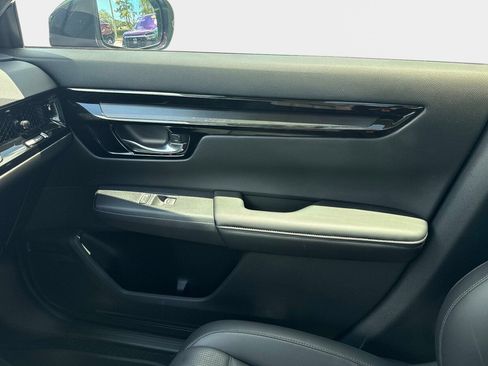 Used 2025 Honda CR-V EX-L image 22