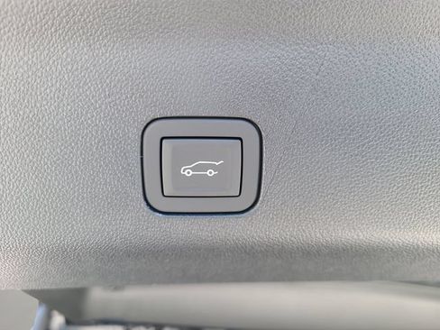 New 2026 Chevrolet Suburban LT w/ Comfort Package RWD image 11