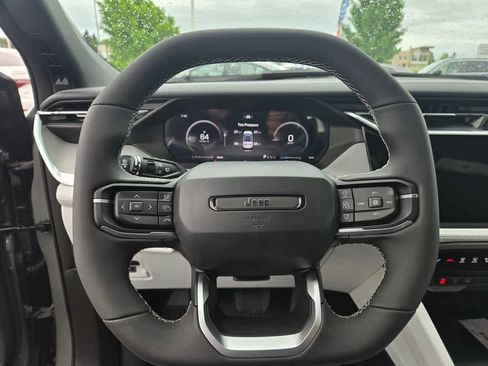 New 2026 Jeep Cherokee Laredo image 22