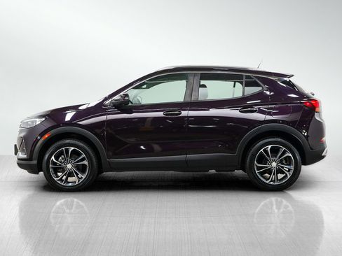Used 2020 Buick Encore GX Select w/ Advanced Technology Package AWD/4WD image 2