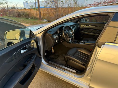 Used 2014 Mercedes-Benz CLS 550 4MATIC image 14