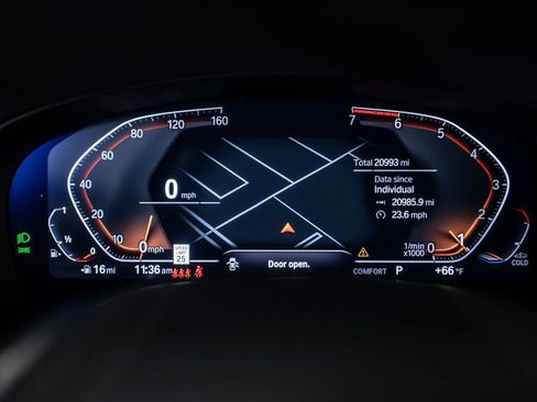 Used 2023 BMW 530i w/ Premium Package RWD image 25