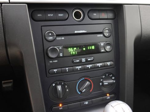 Used 2007 Ford Mustang GT Premium RWD image 11