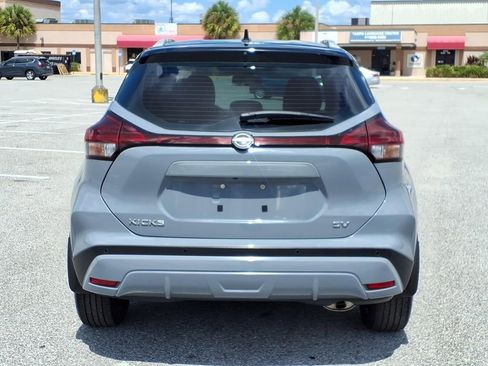 Used 2023 Nissan Kicks SV FWD image 6