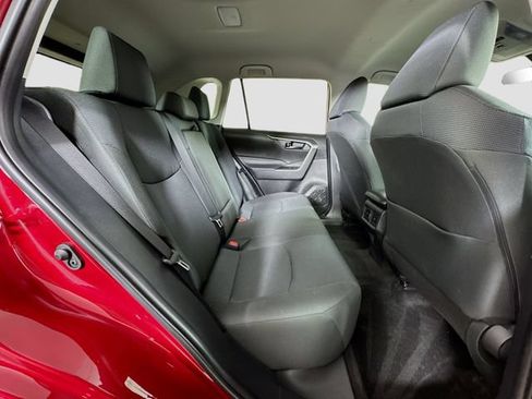 Used 2024 Toyota RAV4 LE AWD/4WD image 27