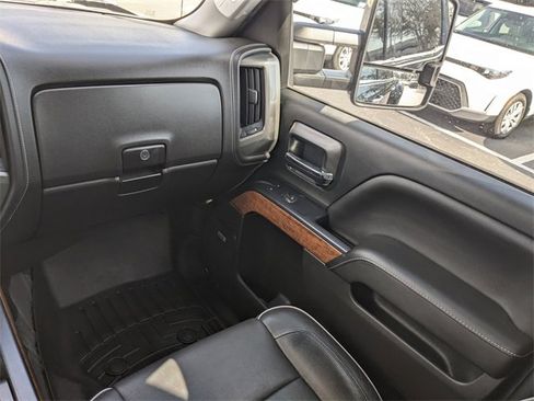 Used 2017 Chevrolet Silverado 3500 High Country w/ Duramax Plus Package image 13
