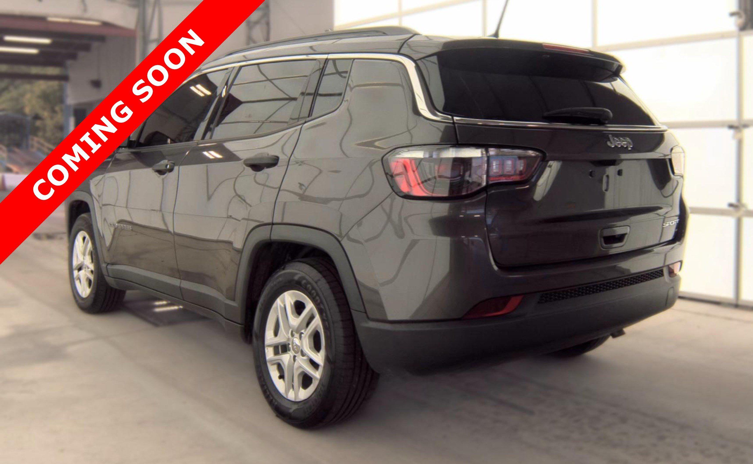 Used 2021 Jeep Compass Sport FWD image 4