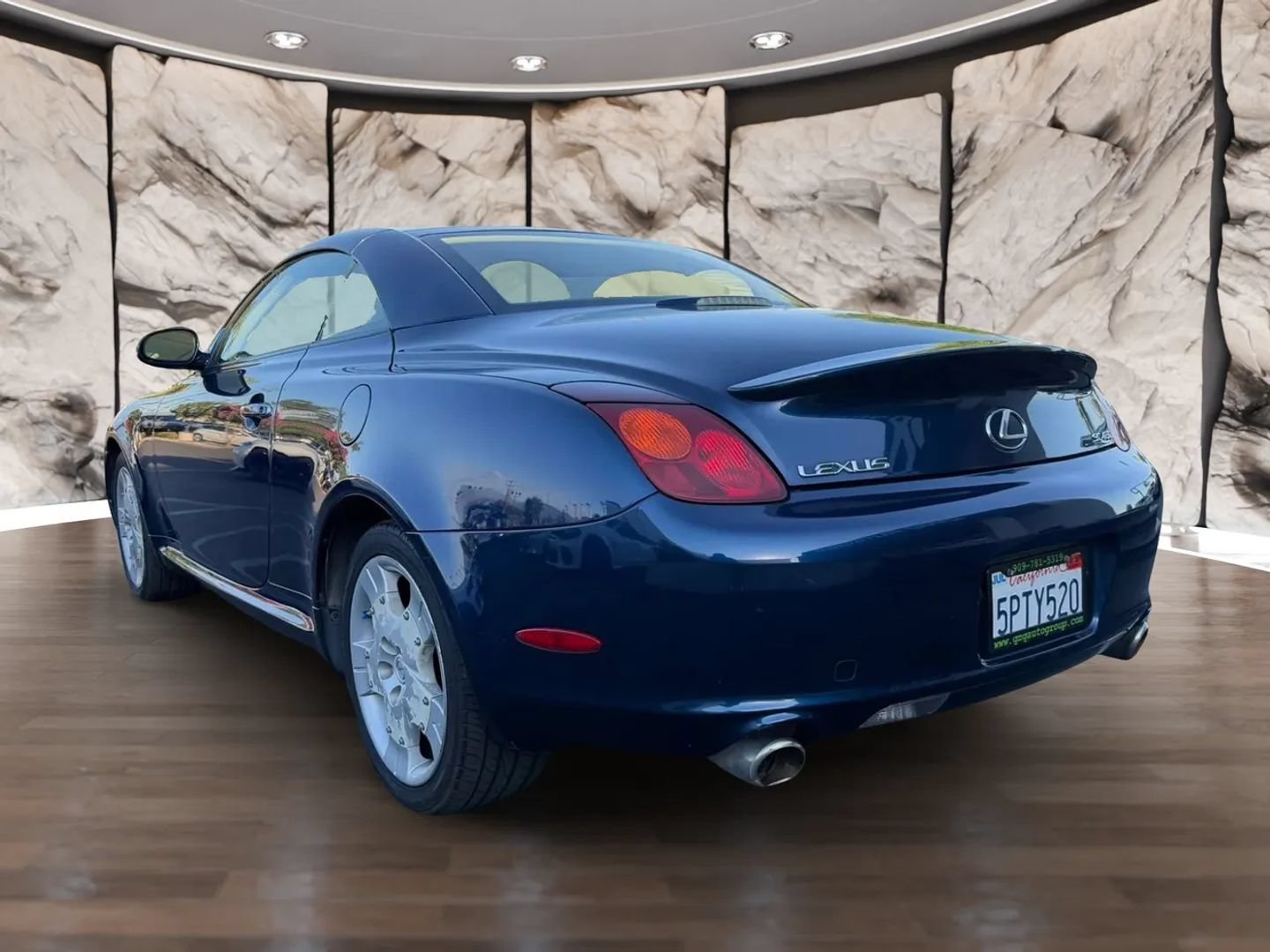 Used 2005 Lexus SC 430 Convertible w/ Preferred Accessory Pkg RWD image 8