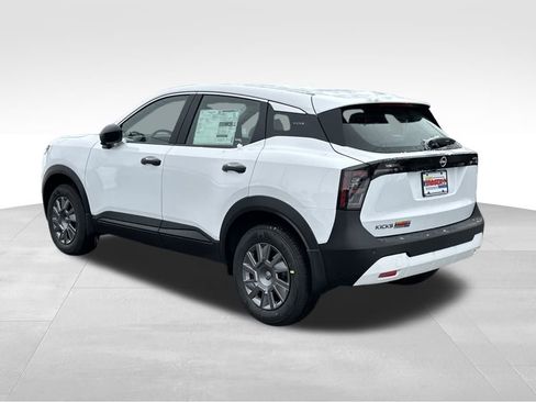 New 2026 Nissan Kicks S image 3