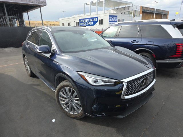 Used 2024 INFINITI QX50 Luxe AWD/4WD image 2