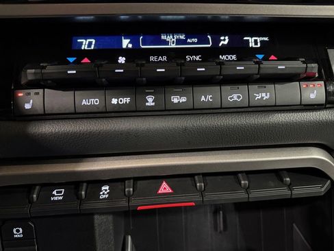 Used 2025 Toyota Sequoia SR5 image 31