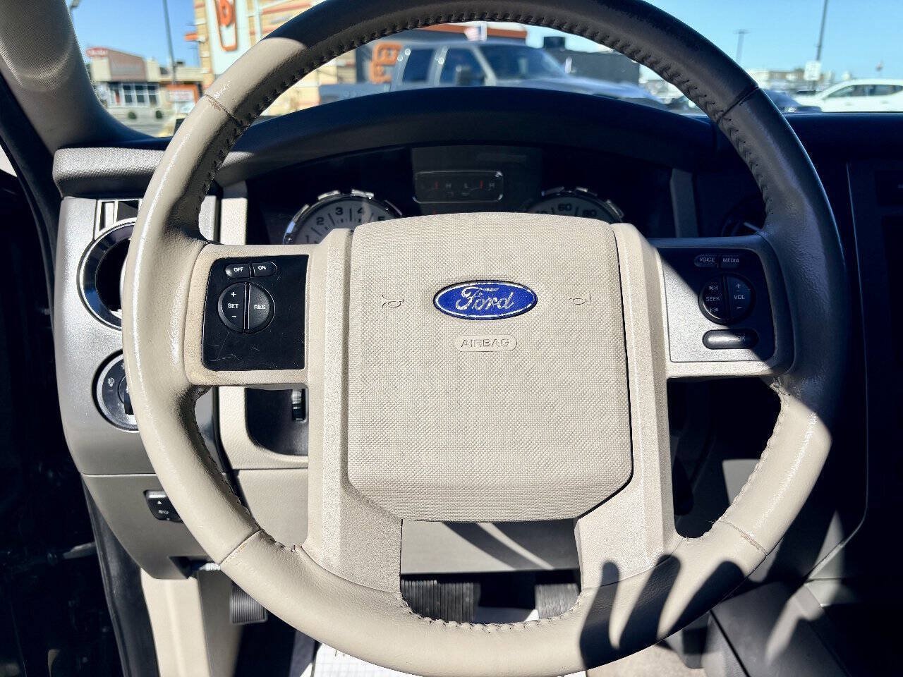 Used 2012 Ford Expedition EL XLT AWD/4WD image 15