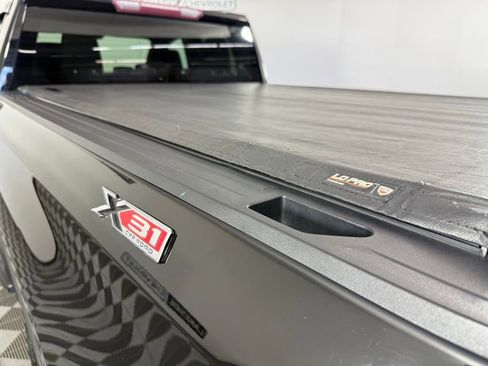 Used 2019 GMC Sierra 1500 Elevation AWD/4WD image 10