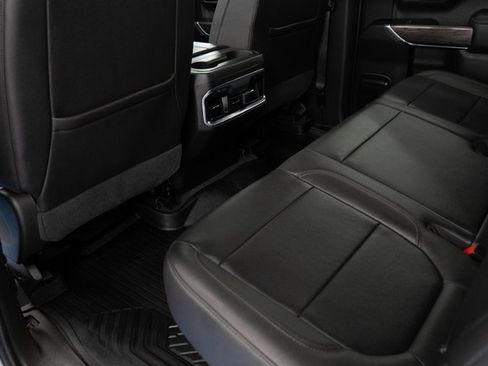 Used 2021 Chevrolet Silverado 1500 LTZ image 23