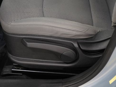 Used 2011 Hyundai Sonata GLS FWD image 20