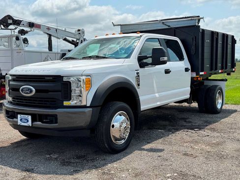 Used 2017 Ford F450 XL w/ Power Equipment Group RWD image 2