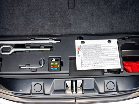 Used 2022 Ferrari Roma RWD image 55