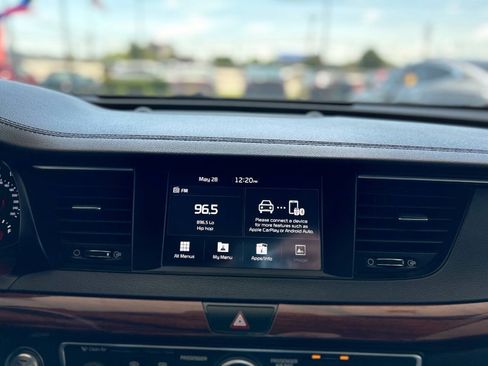 Used 2017 Kia Cadenza Premium FWD image 75
