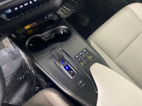 Used 2025 Lexus UX 300h AWD w/ Cold Area Package image 23