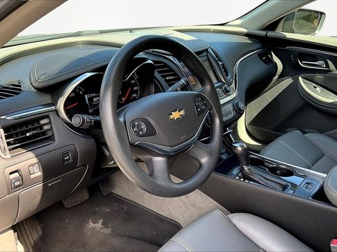Used 2018 Chevrolet Impala LS FWD image 17